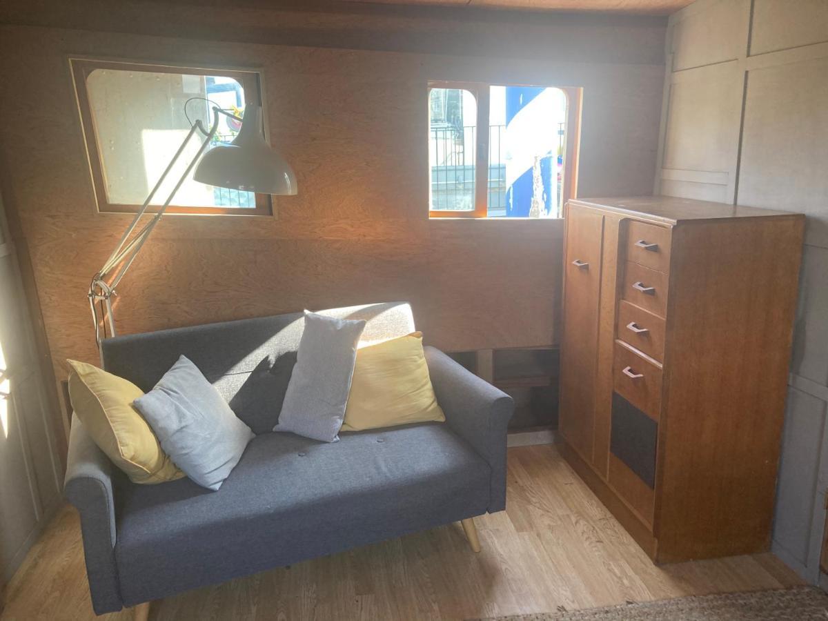 Ahoy London 호텔 외부 사진